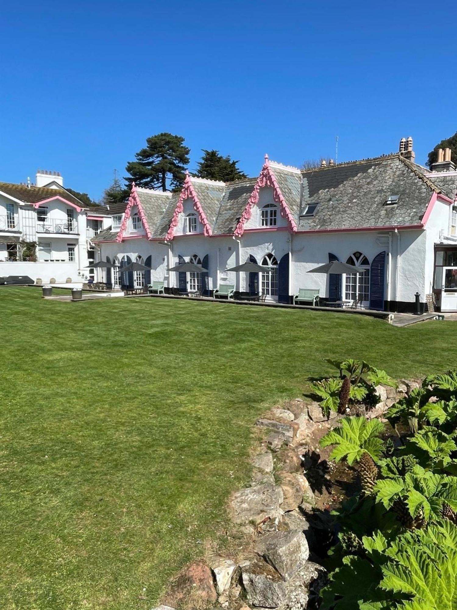 The Woodlands Hotel 시드머스 외부 사진